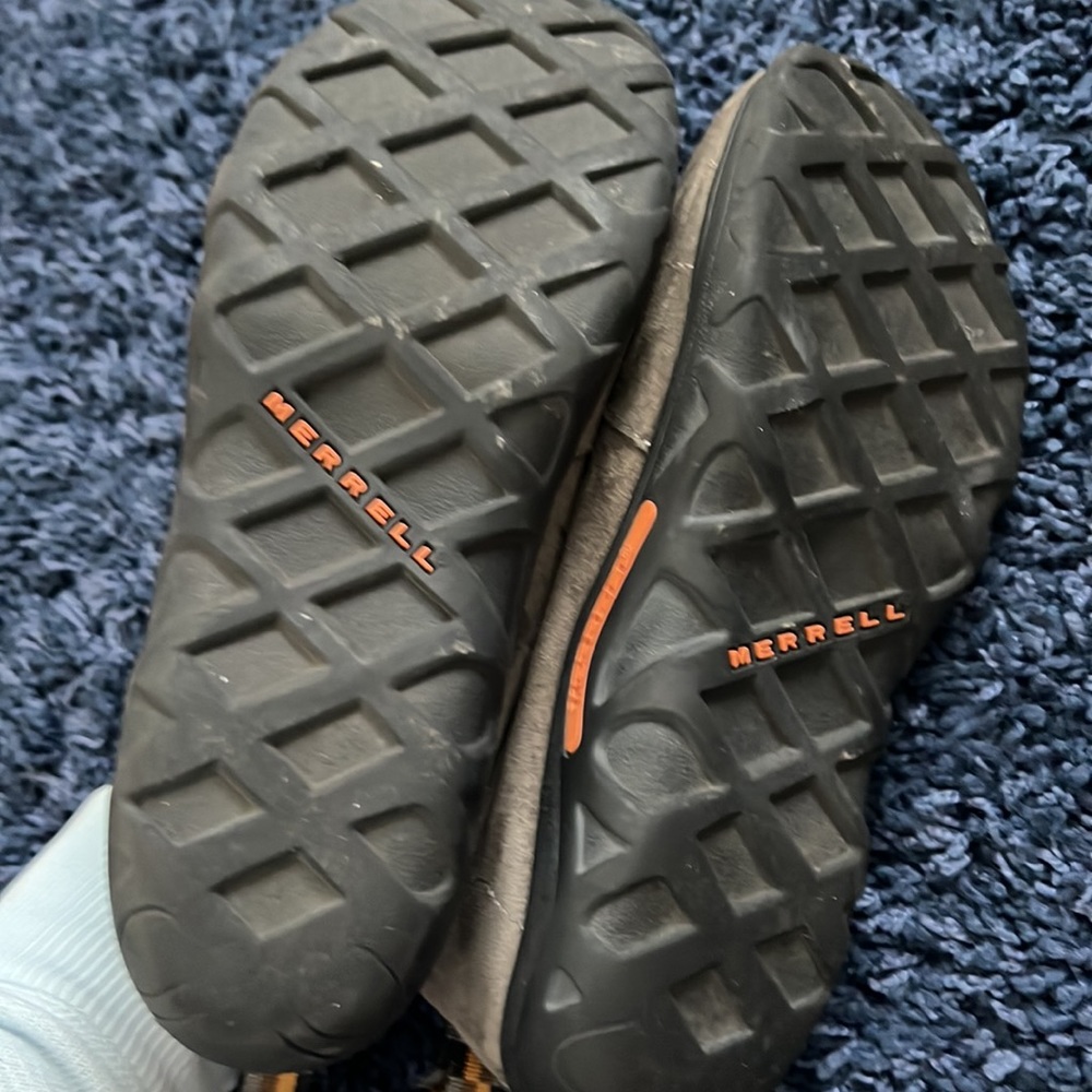 Merrell slip on - Picture 3 of 4